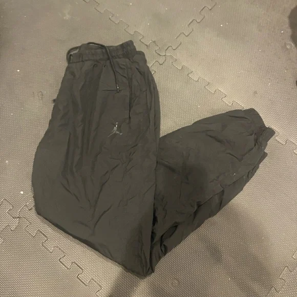 Jordan Black Sweatpants for Men - Picture 1 of 5